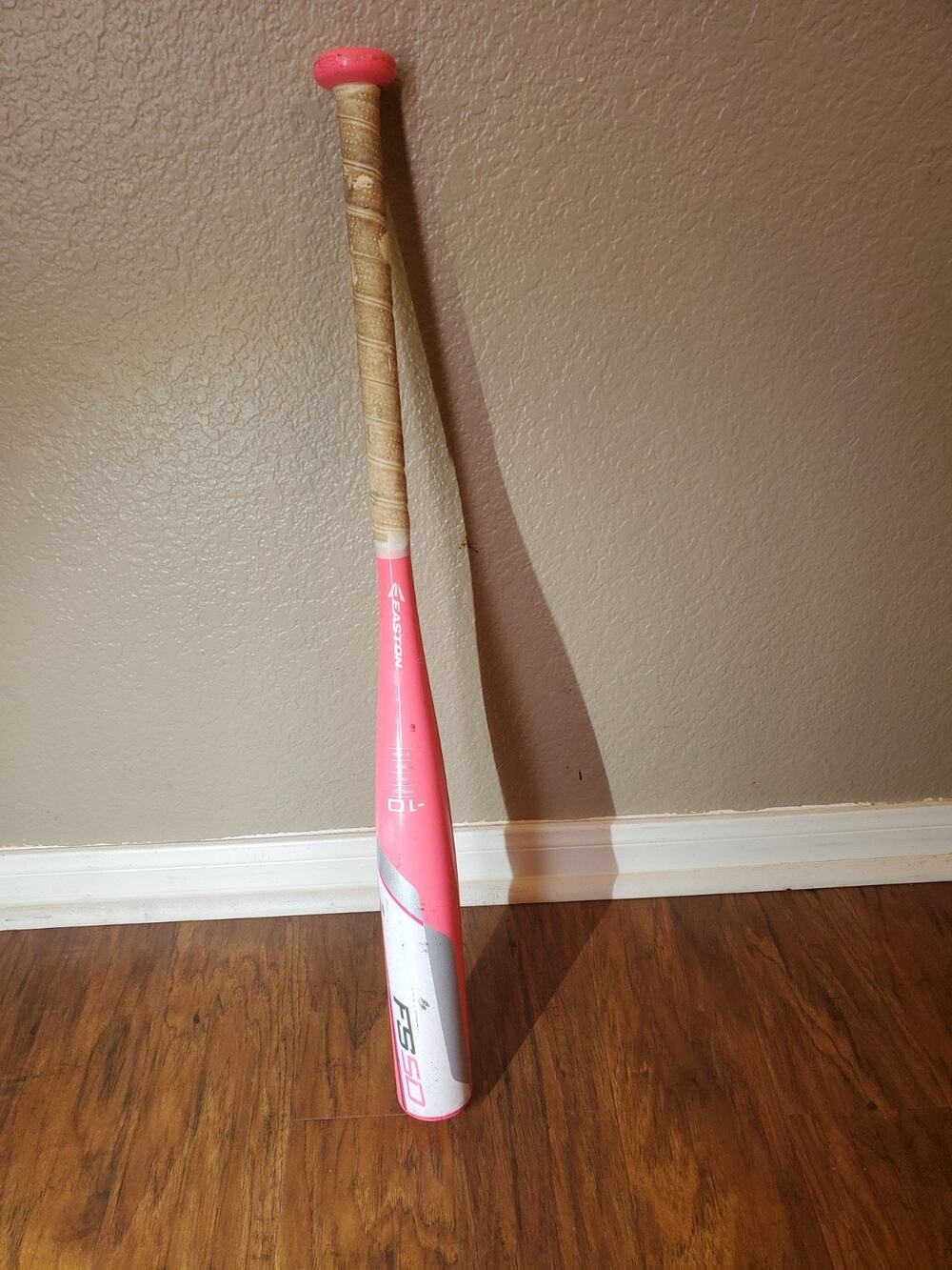 Easton FS50 Fastpitch Softball Bat FP16S50 28" 18 oz 2 1/4" Youth Speed Brigade